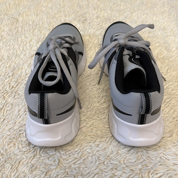 New Nike Renew Retaliation TR 3 Cross Training Shoes  Mens Choose Size 9.5 - Picture 3 of 14